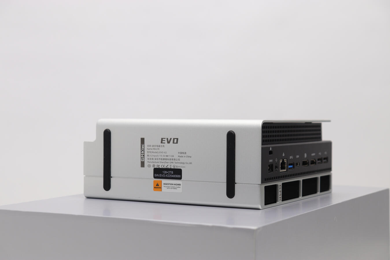 GMKtec Evo-X2 Side 1